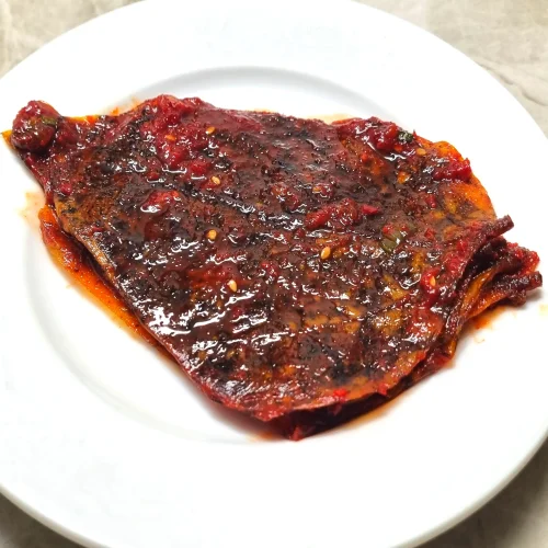 양념 콩잎 장아찌 250g 500g 2kg 매콤한 단풍콩잎김치 업소용 도매 대용량 삭힌 노란 콩이파리 무침 경상도 반찬