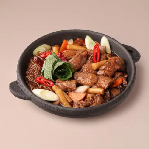[05837] 청춘불판 순살 안동 찜닭 밀키트 간장 소스 간편식 양념 소스 캠핑 혼술 안주 맛집 900g