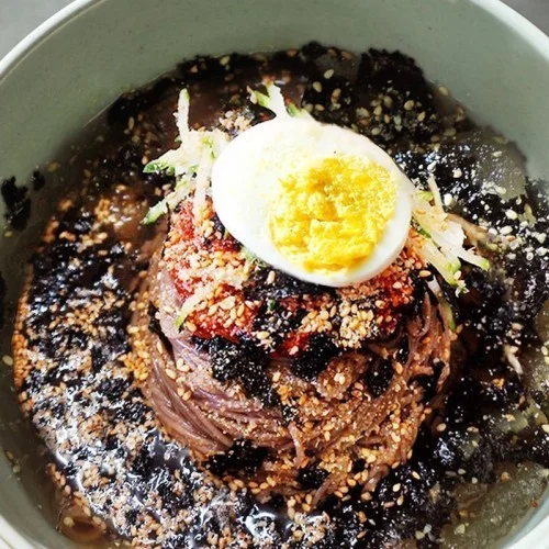 [09192] 강릉맛집 동해막국수 비빔막국수1팩+물막국수1팩 외/생메밀면 육수 양념장 동봉