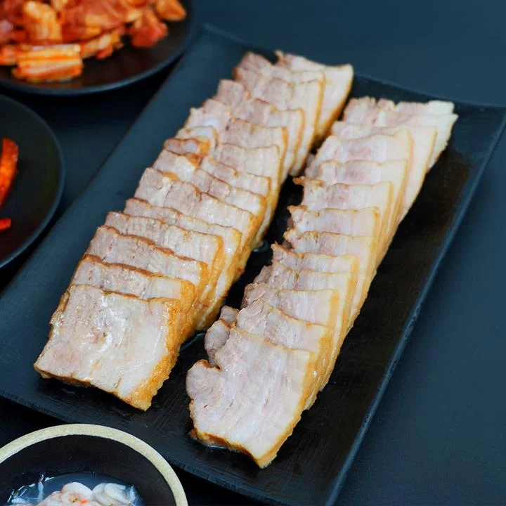 [07910] 고깃집왕건 삼겹 수육, 330g, 2개