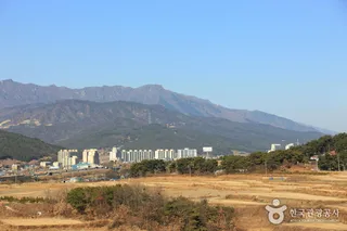 영축산