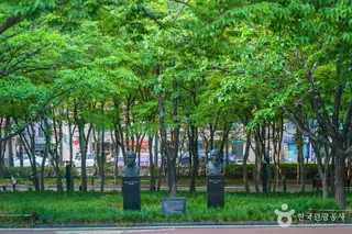 국채보상운동기념공원