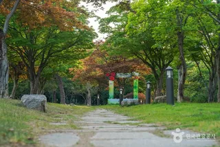 국채보상운동기념공원