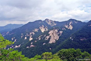 조령산