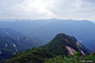조령산