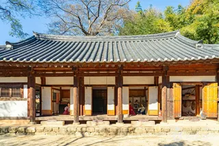 이충무공자당기거지