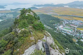 금골산