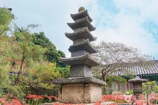 상만리오층석탑