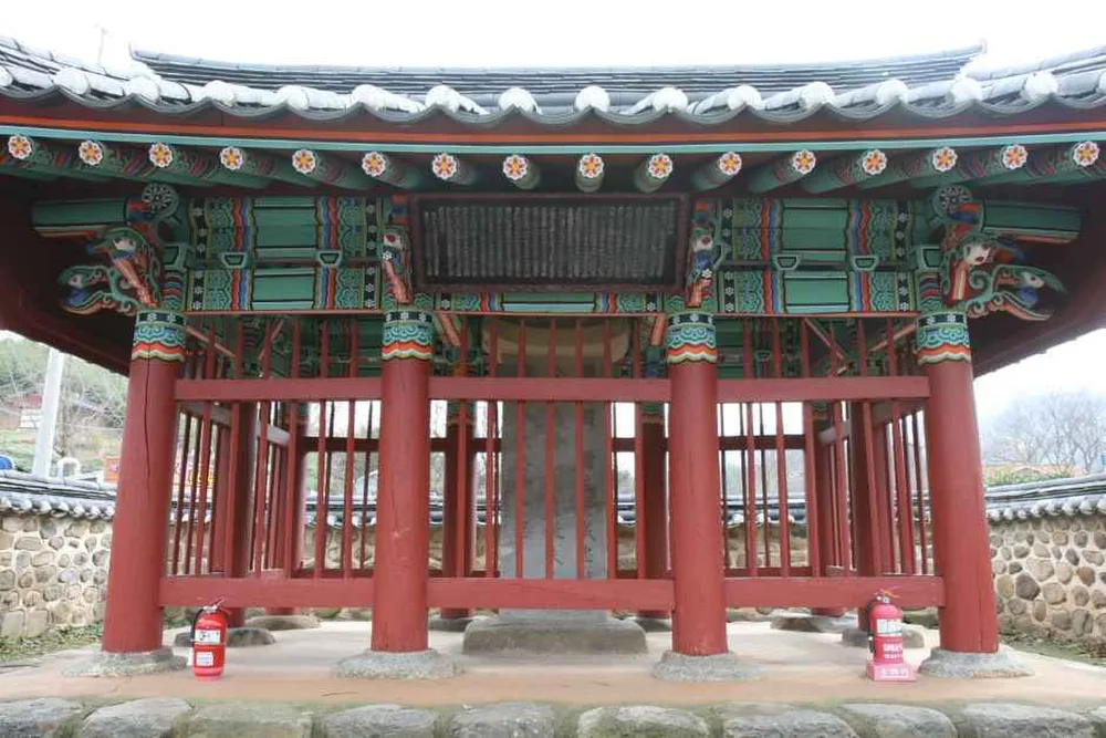 충효동 정려비각