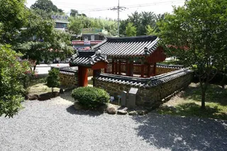 충효동 정려비각