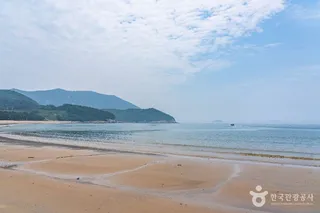 익금해수욕장