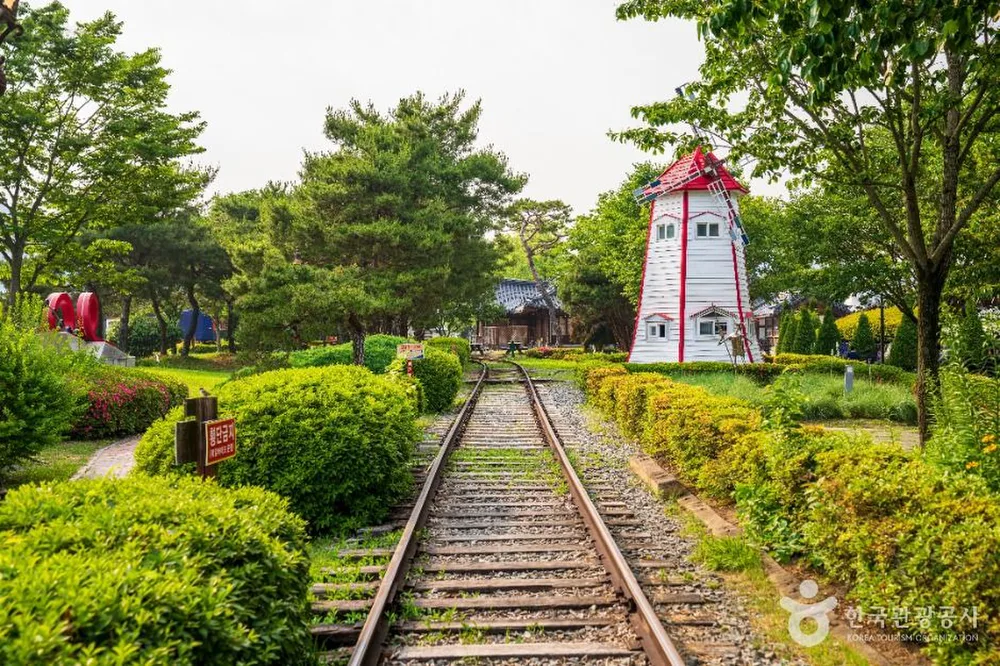 섬진강기차마을