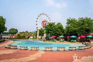 섬진강기차마을