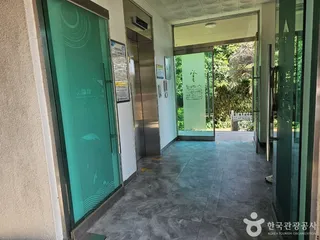 오동도 등대