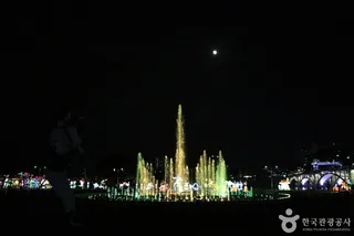 진주 남강음악분수대