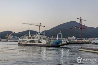 통영항