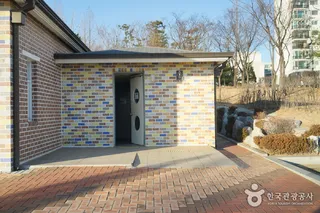 인천 신현동 회화나무