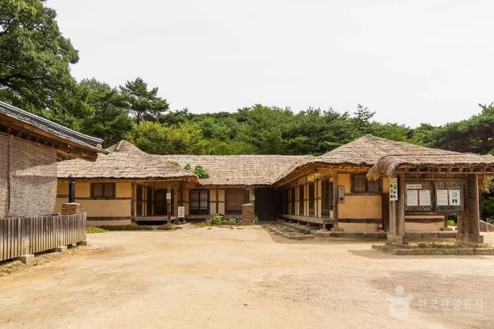 이응노선생사적지(수덕여관)