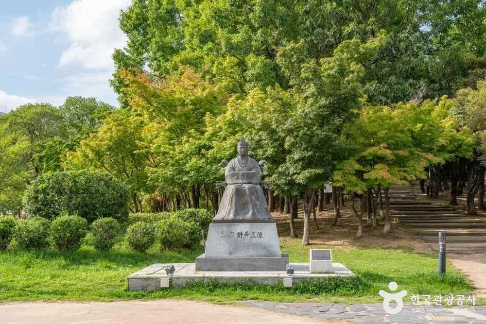 수릉원