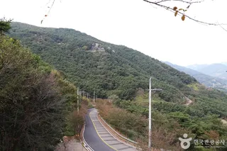 정취암 가는 길