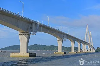 칠산대교