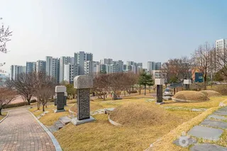국립신암선열공원