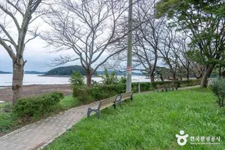 간월호 쉼터공원