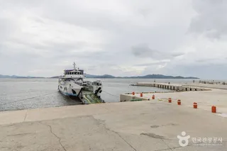 증도 왕바위여객선터미널