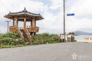 증도 왕바위여객선터미널