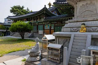 석암산 수도사