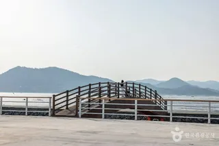 와온항