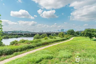 산동교친수공원
