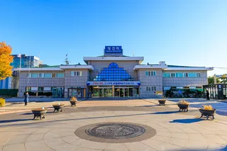 영천역 광장