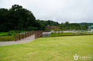 이석영광장