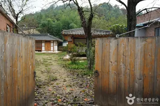 청도 이호우와 이영도 생가