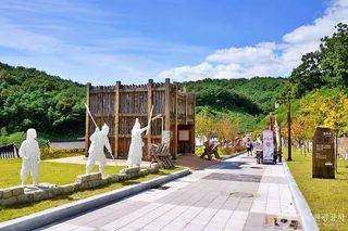 세계유교선비공원 & 한국문화테마파크