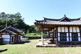영암 집영재