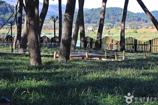 삼문수변공원