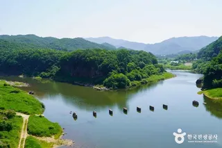 한탄강 베개용암 출렁다리