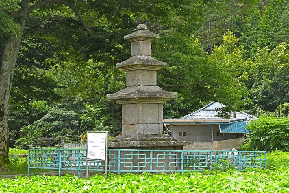 한산사지삼층석탑