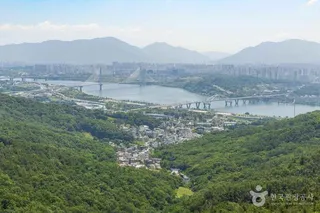 용마산