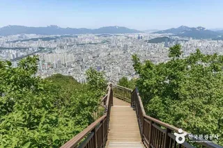 용마산