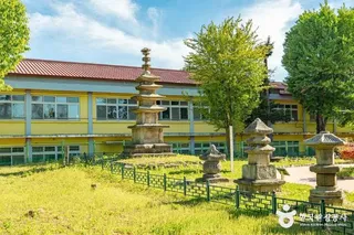 군산 발산리 오층석탑